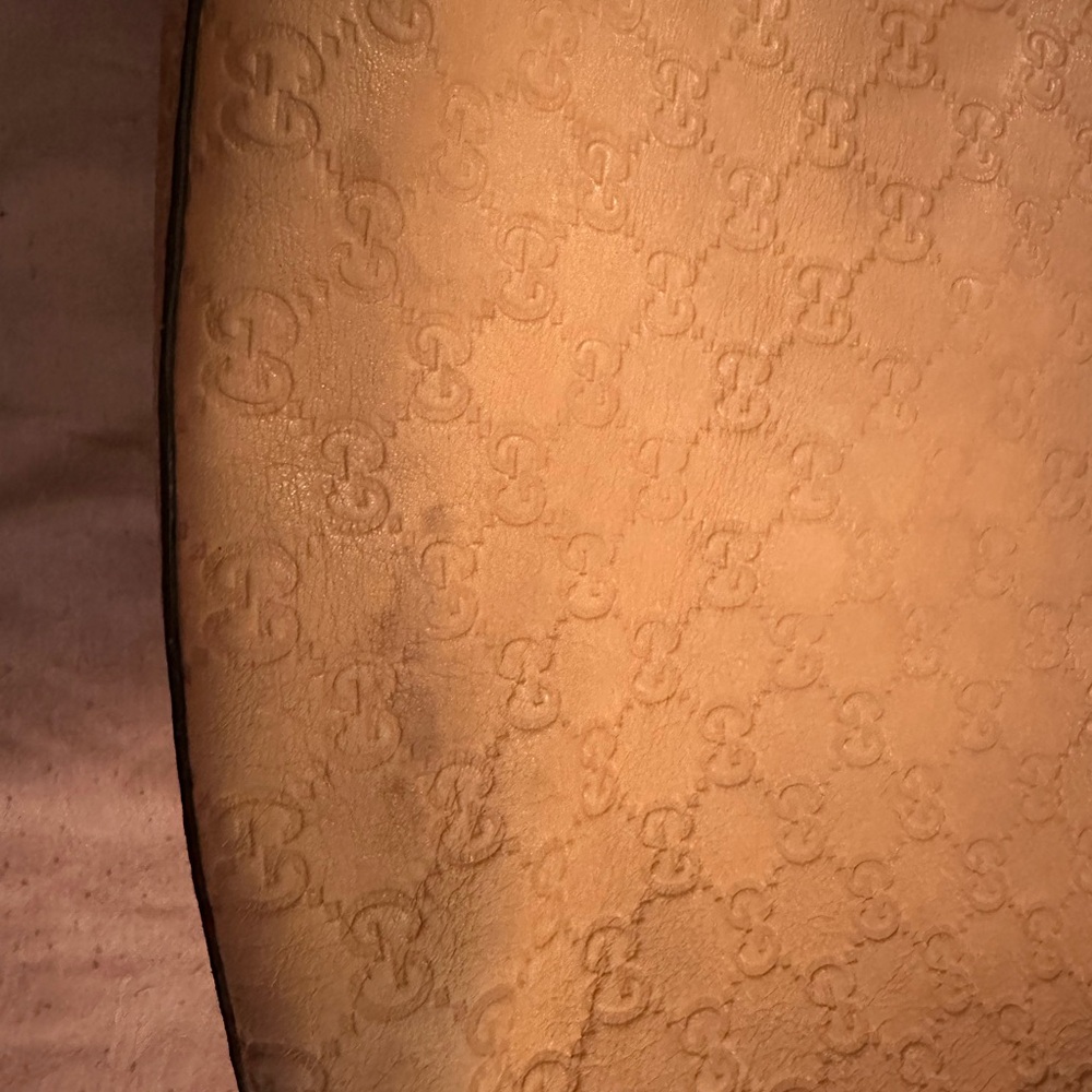 Authentic Gucci Beige Embossed Leather Tote - Picture 13 of 16